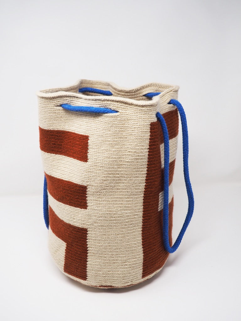 Kaya Tasche aus Baumwolle mit Blauem Baumwollband // Natur-Bordeaux