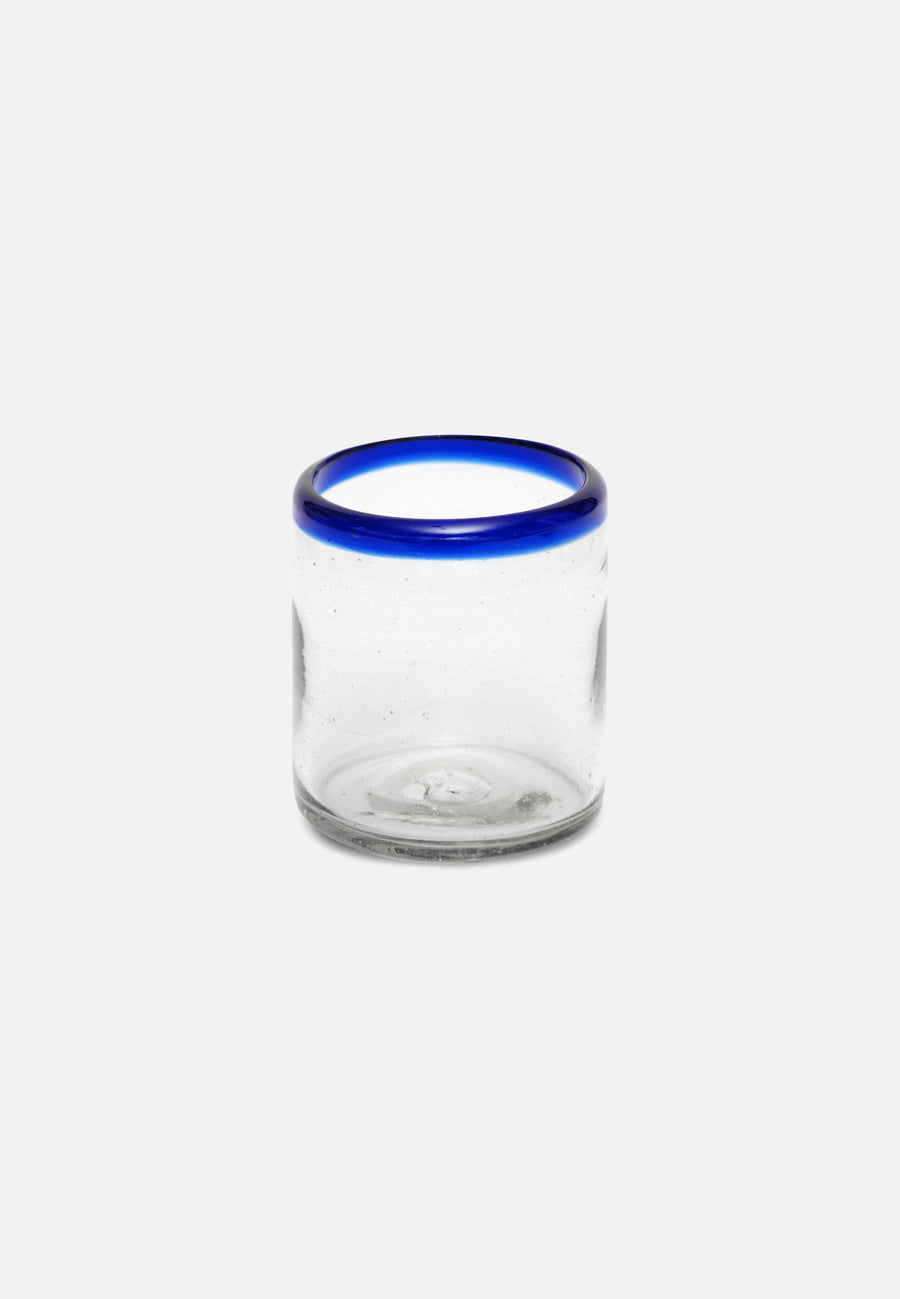 drinking glas with blue rim
