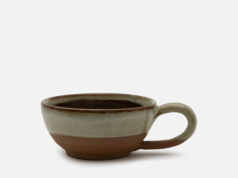 Runde zweifarbige Tee-Tasse aus Keramik mit Griff // Beige-Braun